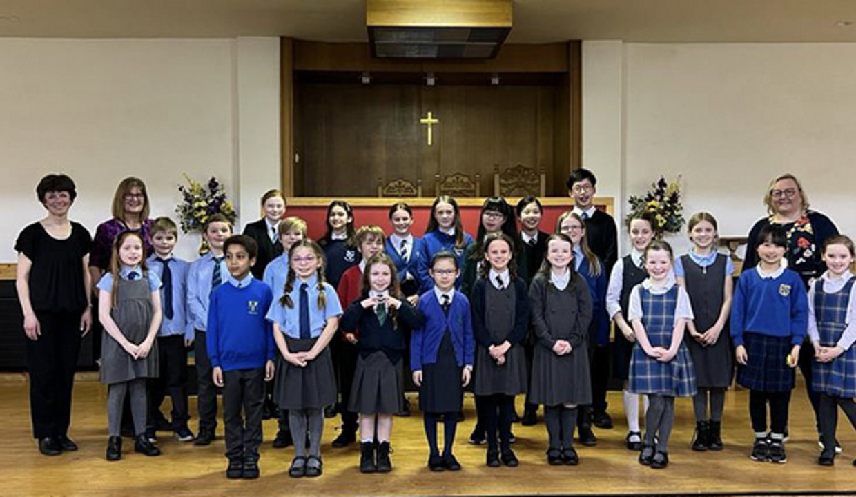 Provost Gillian Renwick pictured with the young people, their Leader Janet Lax (far left) and Convener of the Council’s Education Committee, Lynda Williamson.
