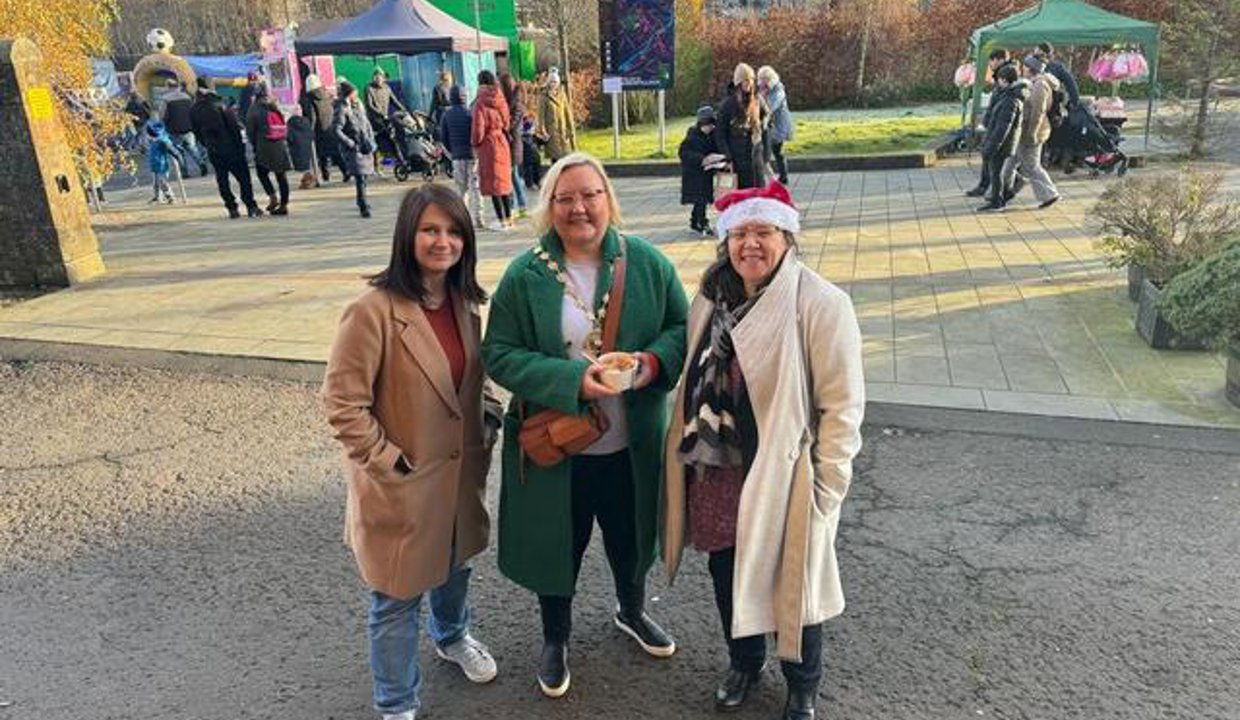 Provost Renwick with Cllr Marshall (left) and Angela McLaren from the Regent Centre